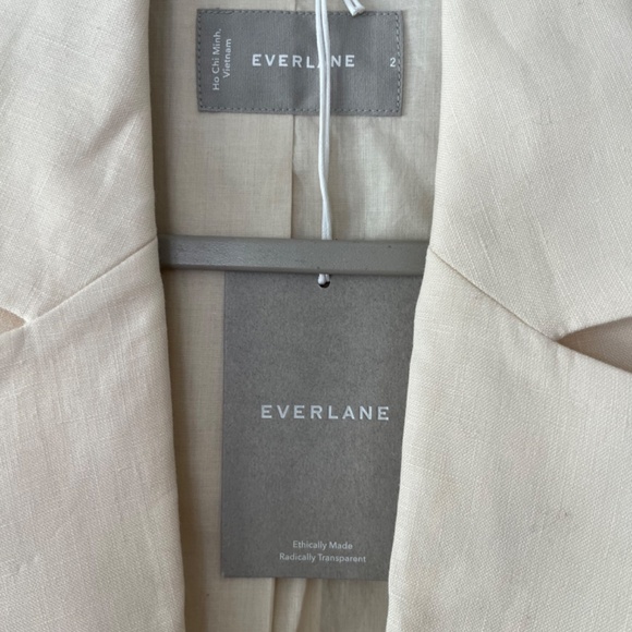 Never worn Everlane linen longline blazer, size 2 - Picture 7 of 7